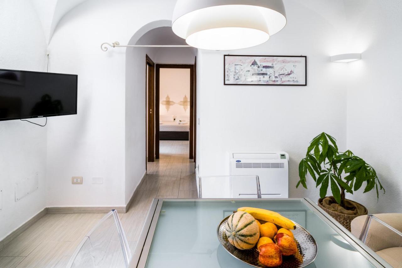 Domo Mea Terra E Domo Mea Chelu - Comfort Nel Centro Storico Di Orosei Extérieur photo