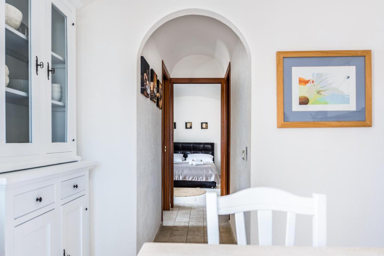 Domo Mea Terra E Domo Mea Chelu - Comfort Nel Centro Storico Di Orosei Extérieur photo